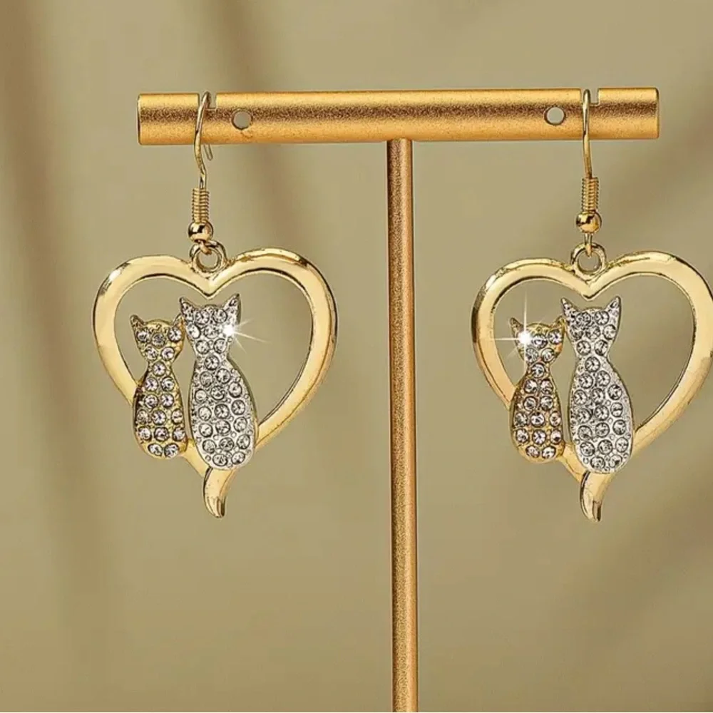 Kitty Friends Earrings